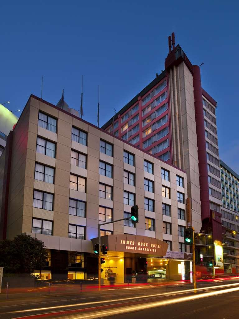 Victoria House Motor Inn Croydon Exterior photo