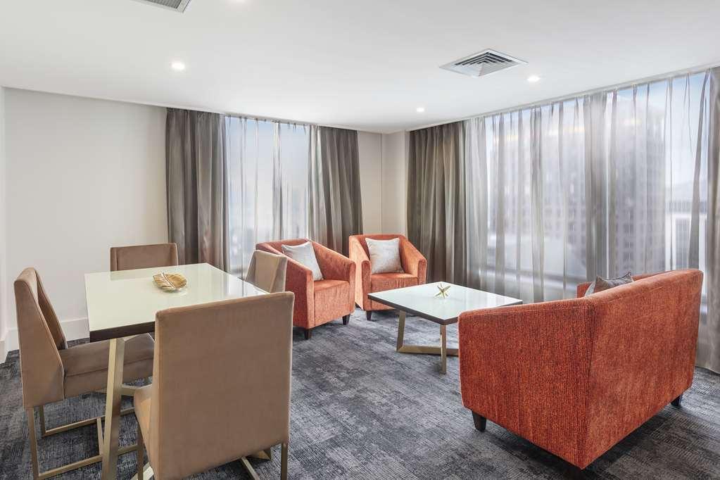 Victoria House Motor Inn Croydon Room photo